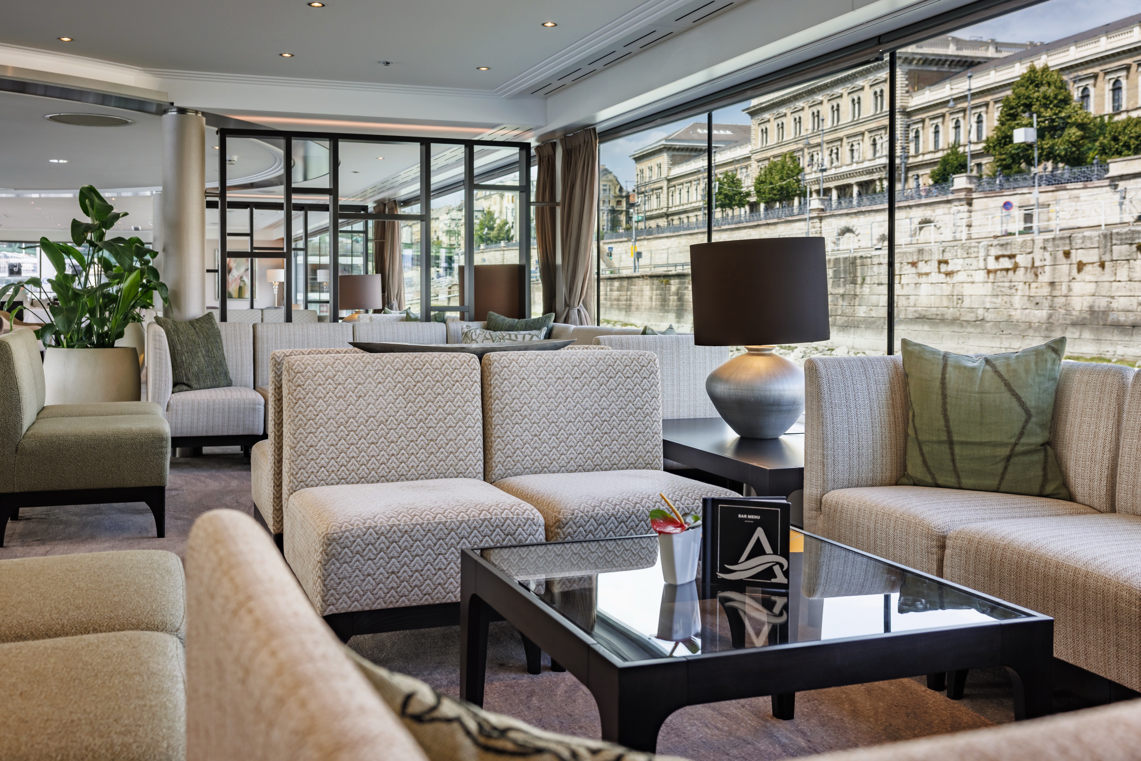Avalon Impression - Panorama Lounge
